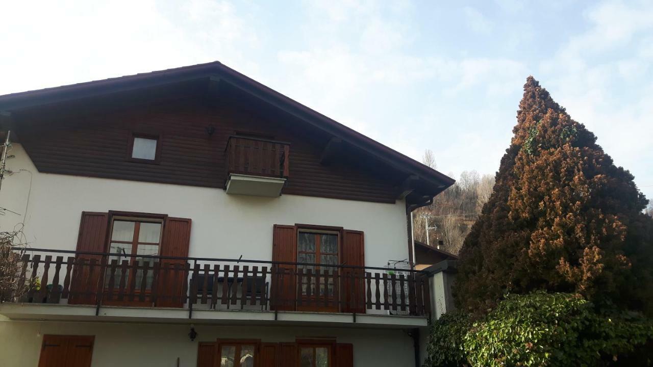 Casa Vacanze Germano Аоста Экстерьер фото